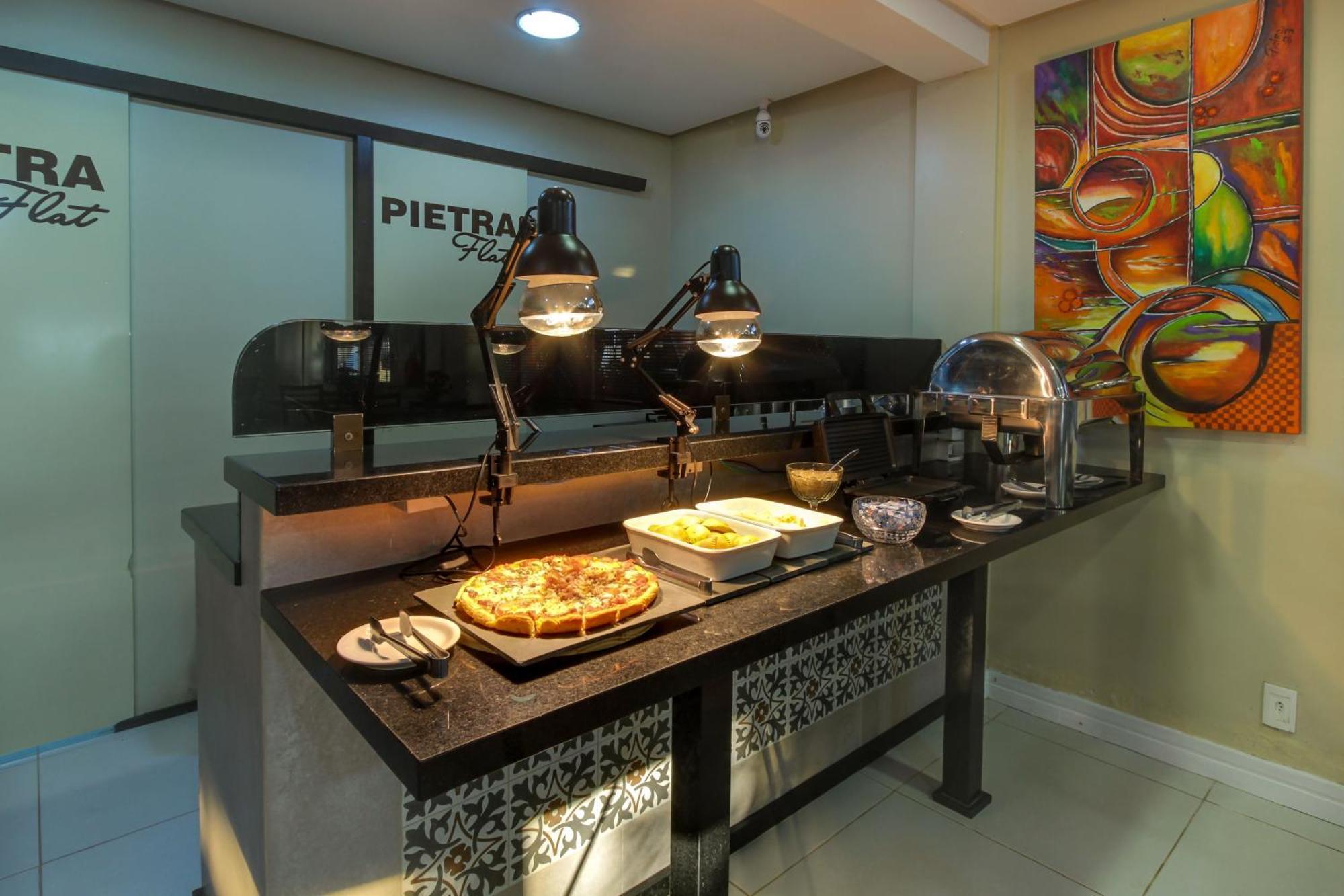 Flat Pietra