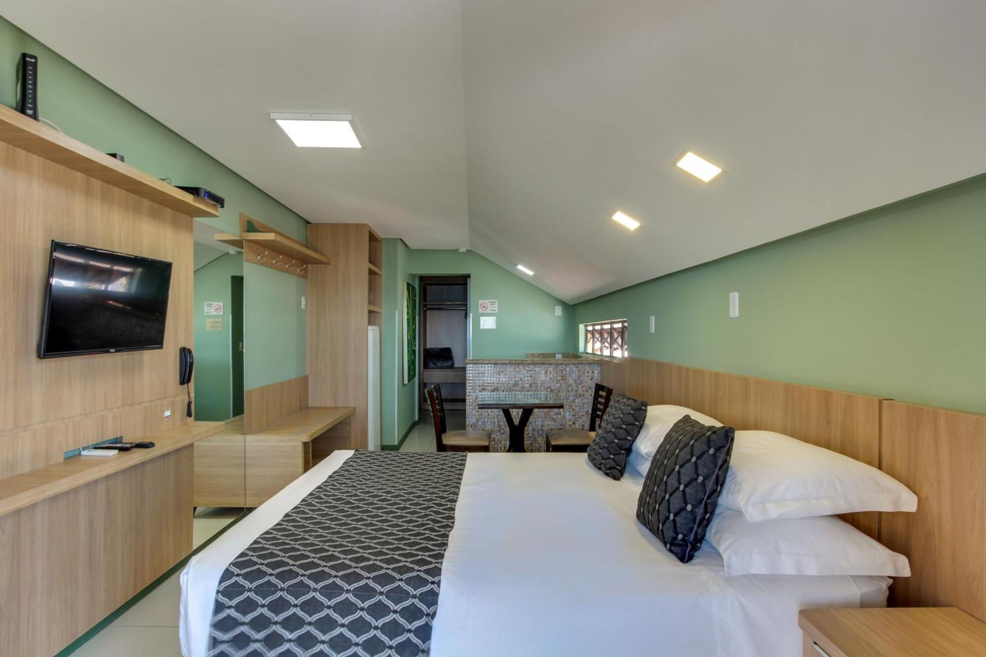 Flat Pietra 3* Florianopolis